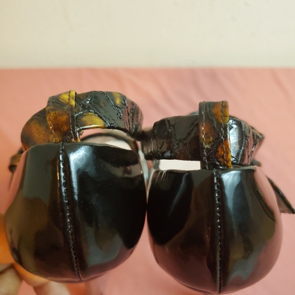 giuseppe zanotti ankle strap snake heels